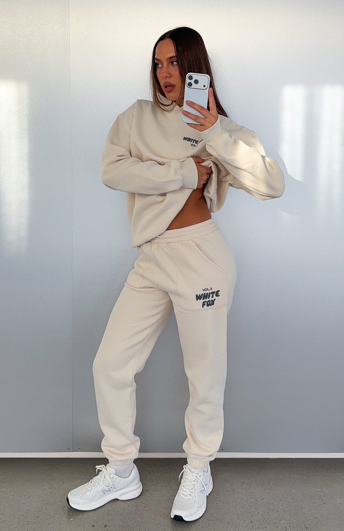 White Fox Offstage Sweatpants Pebble
