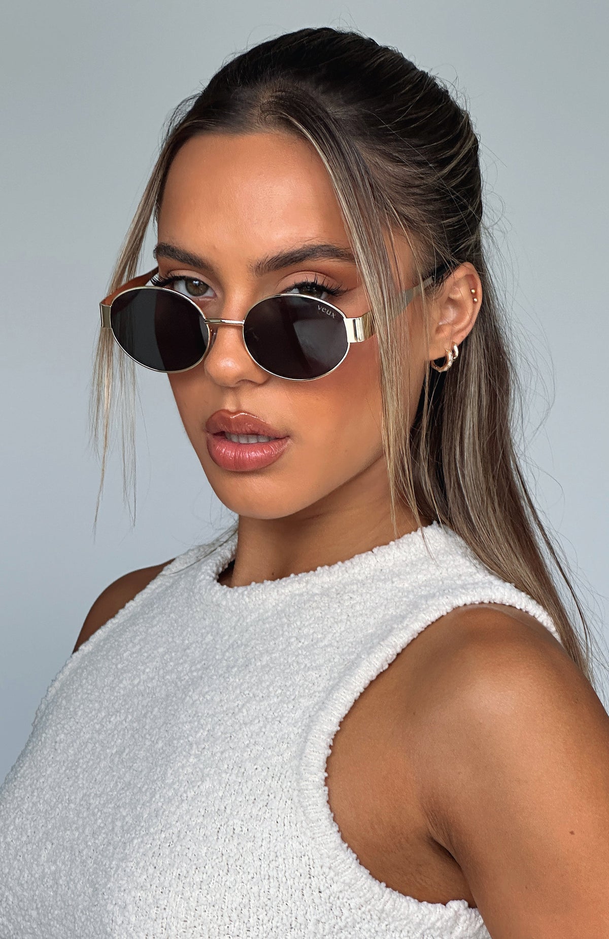 White Fox Oasis Sunglasses Gold/Black