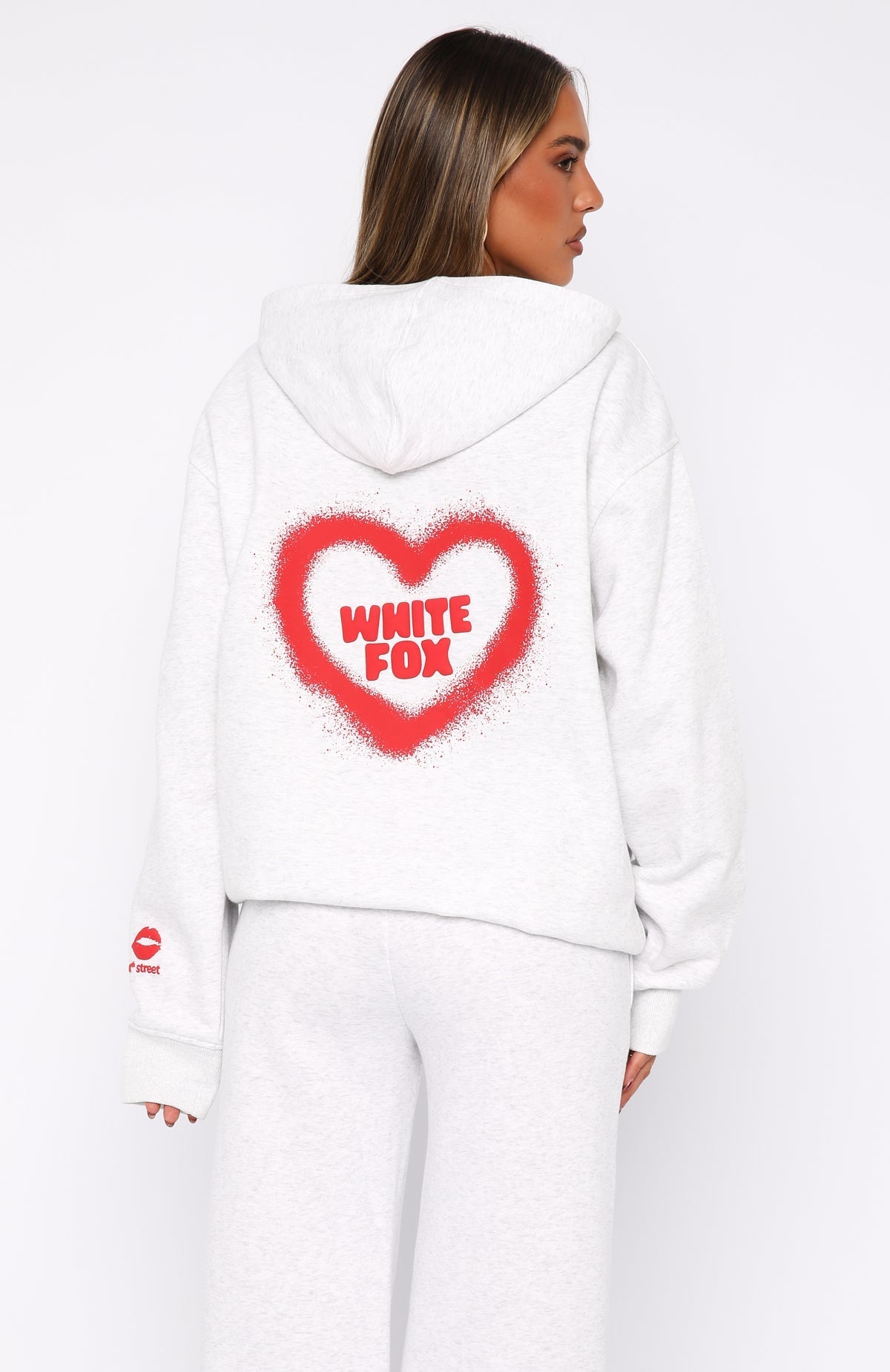 White Fox 11th Street City Girl At Heart Oversized Hoodie Cherry Glaze